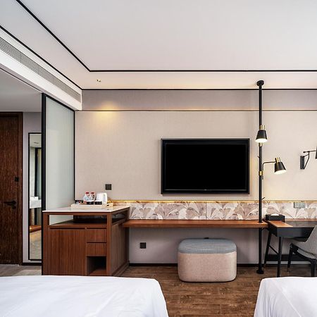 Hilton Garden Inn Beijing Guomao מראה חיצוני תמונה