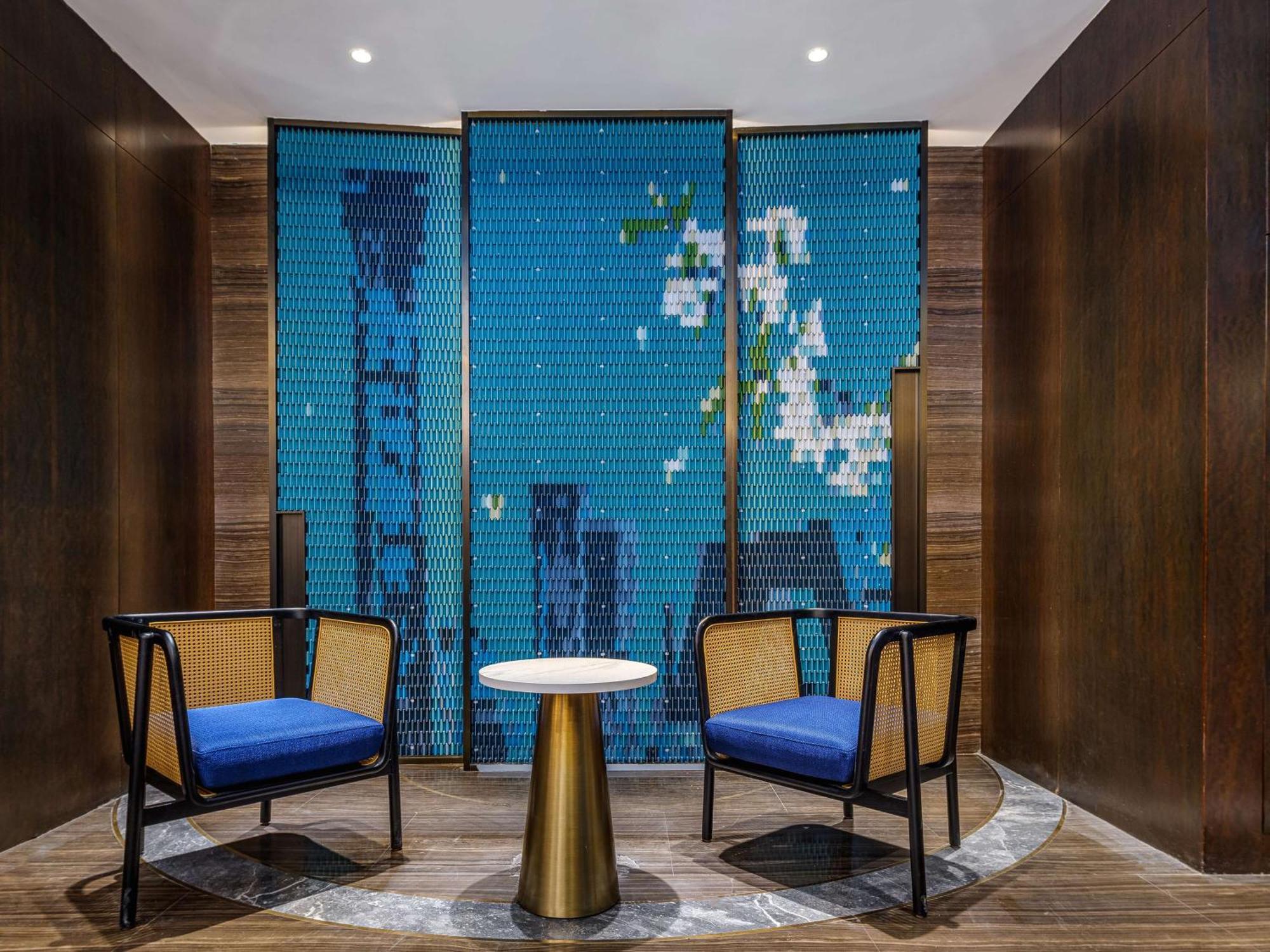Hilton Garden Inn Beijing Guomao מראה חיצוני תמונה