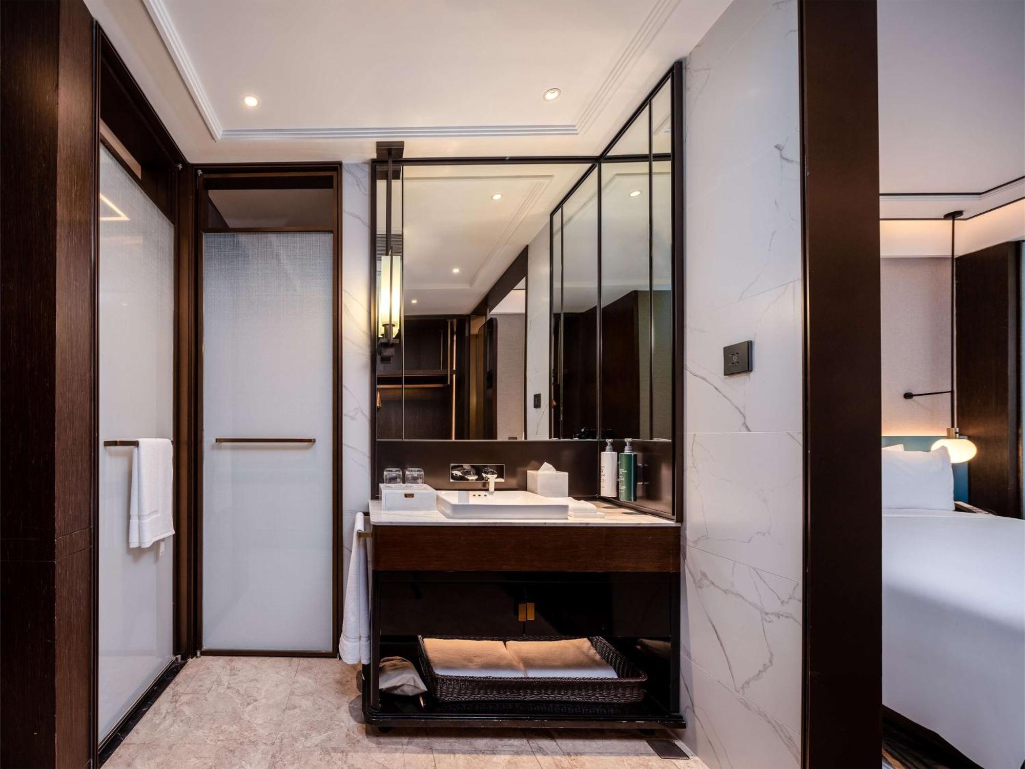 Hilton Garden Inn Beijing Guomao מראה חיצוני תמונה