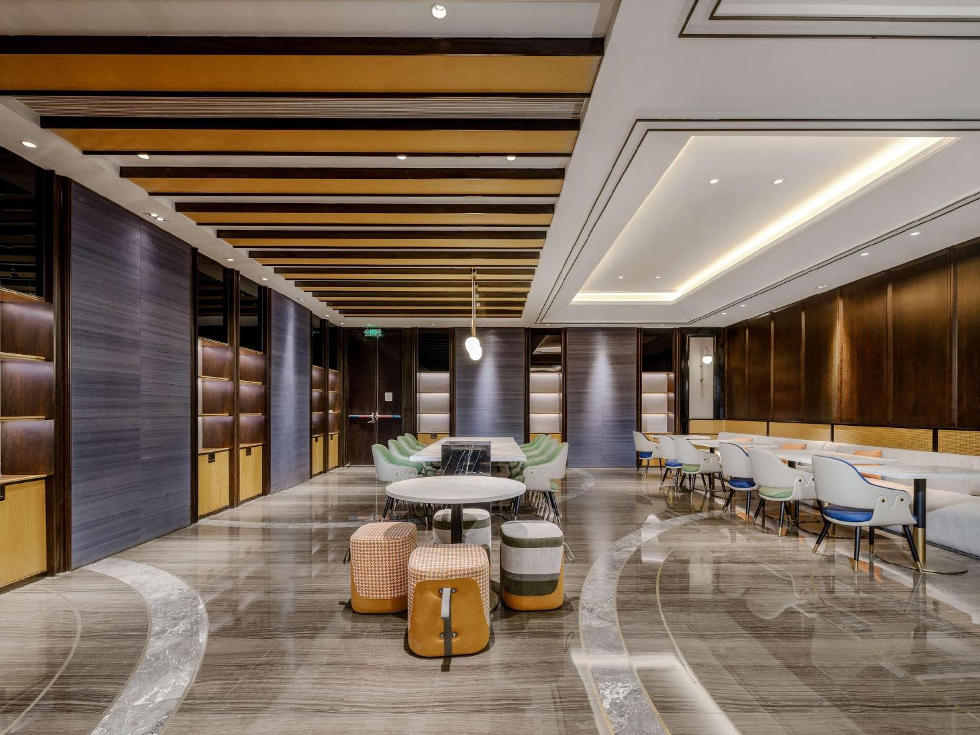 Hilton Garden Inn Beijing Guomao מראה חיצוני תמונה