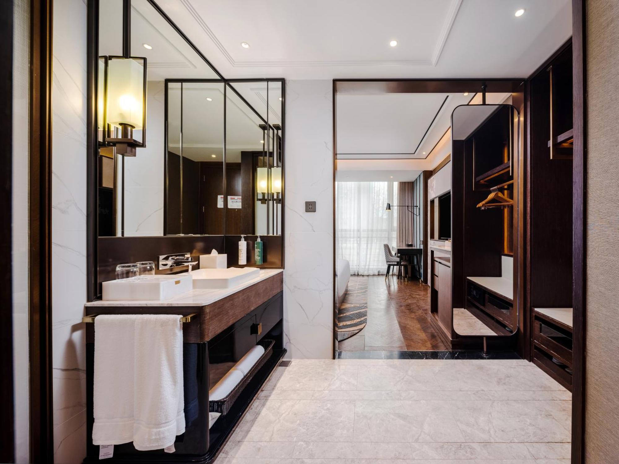Hilton Garden Inn Beijing Guomao מראה חיצוני תמונה